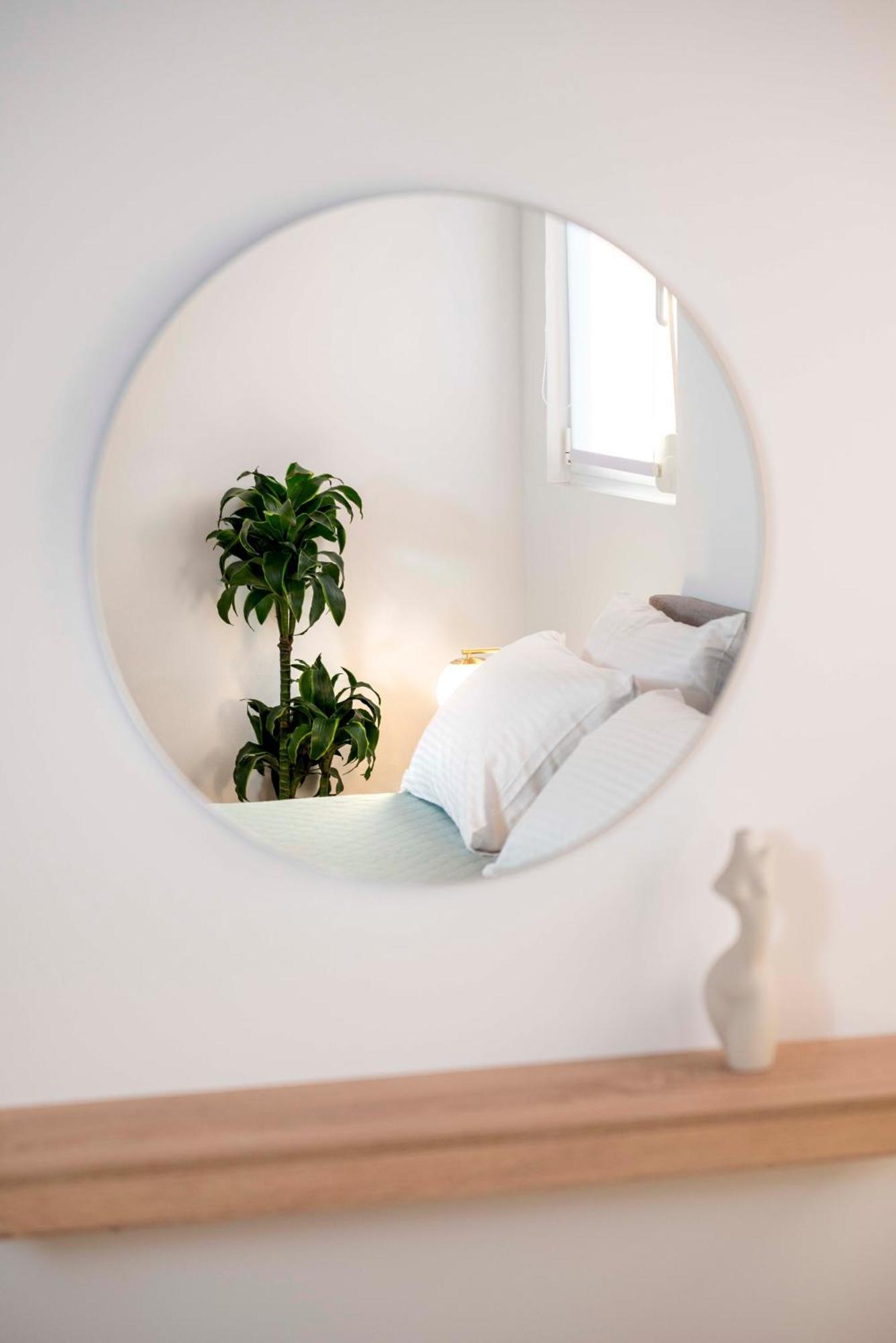 Aeolos - 5 Min To Apartment